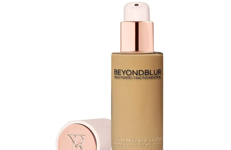 BEYONDBLUR™ SKIN PERFECTING FOUNDATION YOUNGBLOOD  -  Tan warm (2) with olive undertones