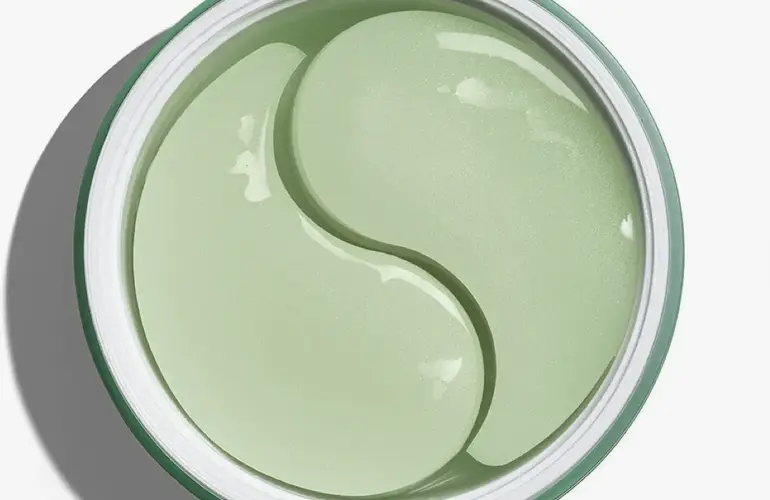 CALMING EYE GEL PATCHES FOR STRESSED OUT SKIN