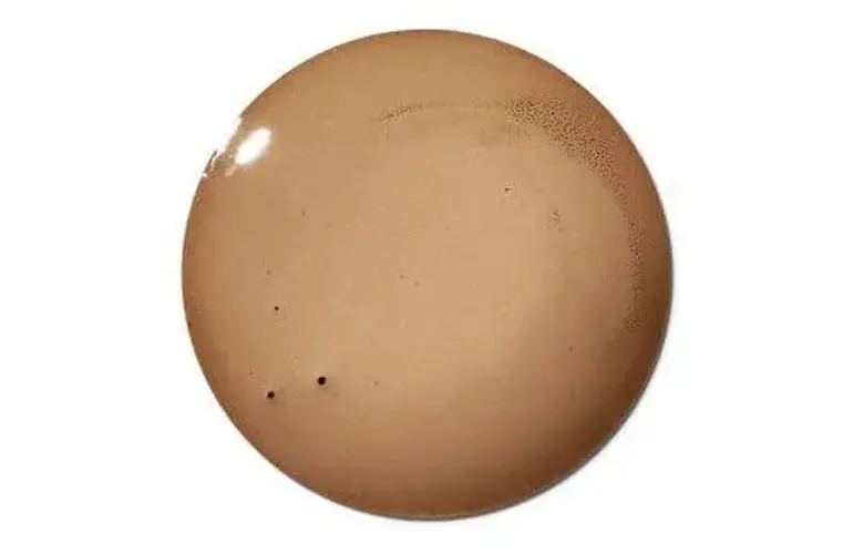 Heliocare 360° Oil-Free Gel SPF 50 - Hoge zonbescherming voor de vette en acnégevoelige huid     Bronze