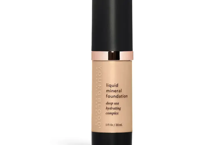 LIQUID MINERAL FOUNDATION YOUNGBLOOD  -  Sun Kissed (neutrale ondertoon)