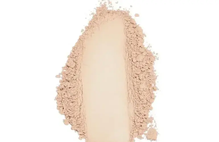 MINERAL LOOSE FOUNDATION Biscotti