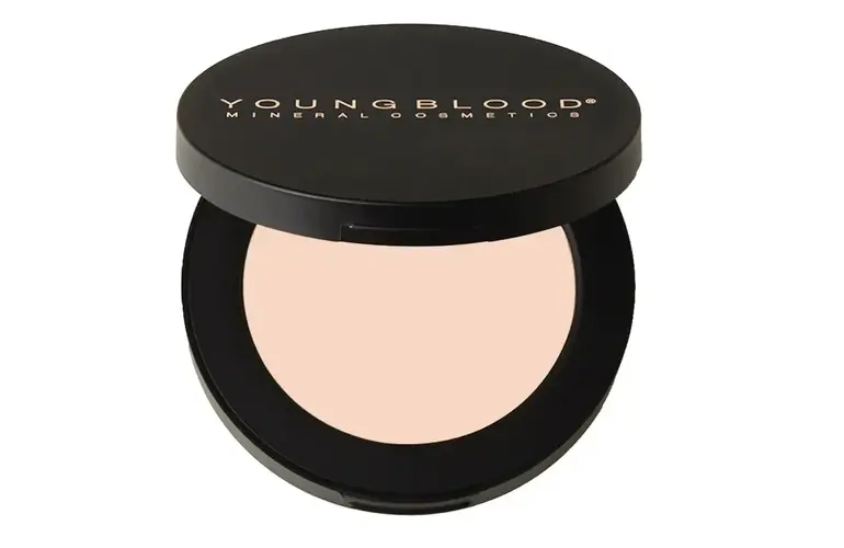 ULTIMATE CONCEALER YOUNGBLOOD