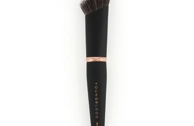 YB15 CRÈME CONTOUR LUXE BRUSH